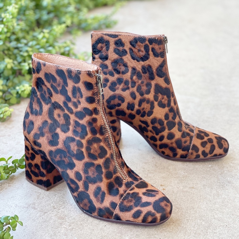 GUC Madewell The Amalia Zip Boot in Leopard Calf Hair, Size 7.5